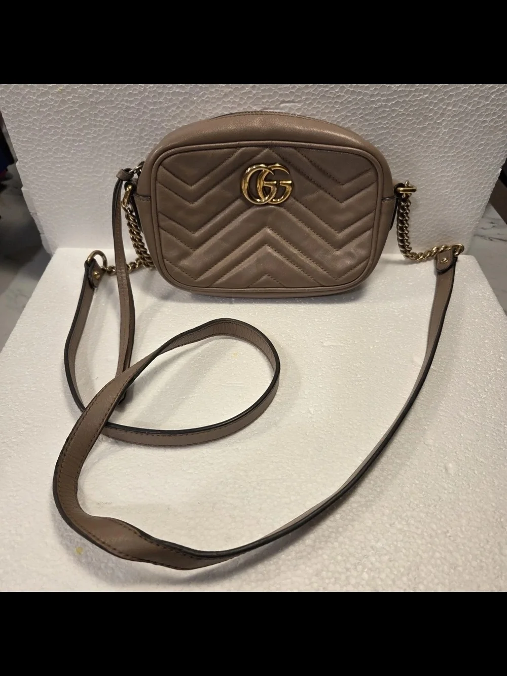 Gucci Beige Chevron Leather Crossbody with Gold GG